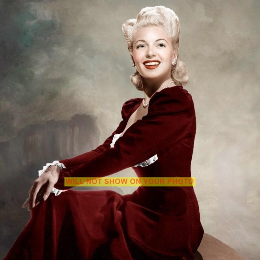 Photo Collectible Print 8x10 Hollywood Blonde Bombshell Lana Turner, Gorgeous!